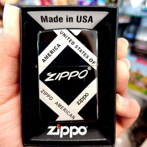 Encendedor ZIPPO UNPARALLELED TRADITION CON ACABADO BLACK ICE